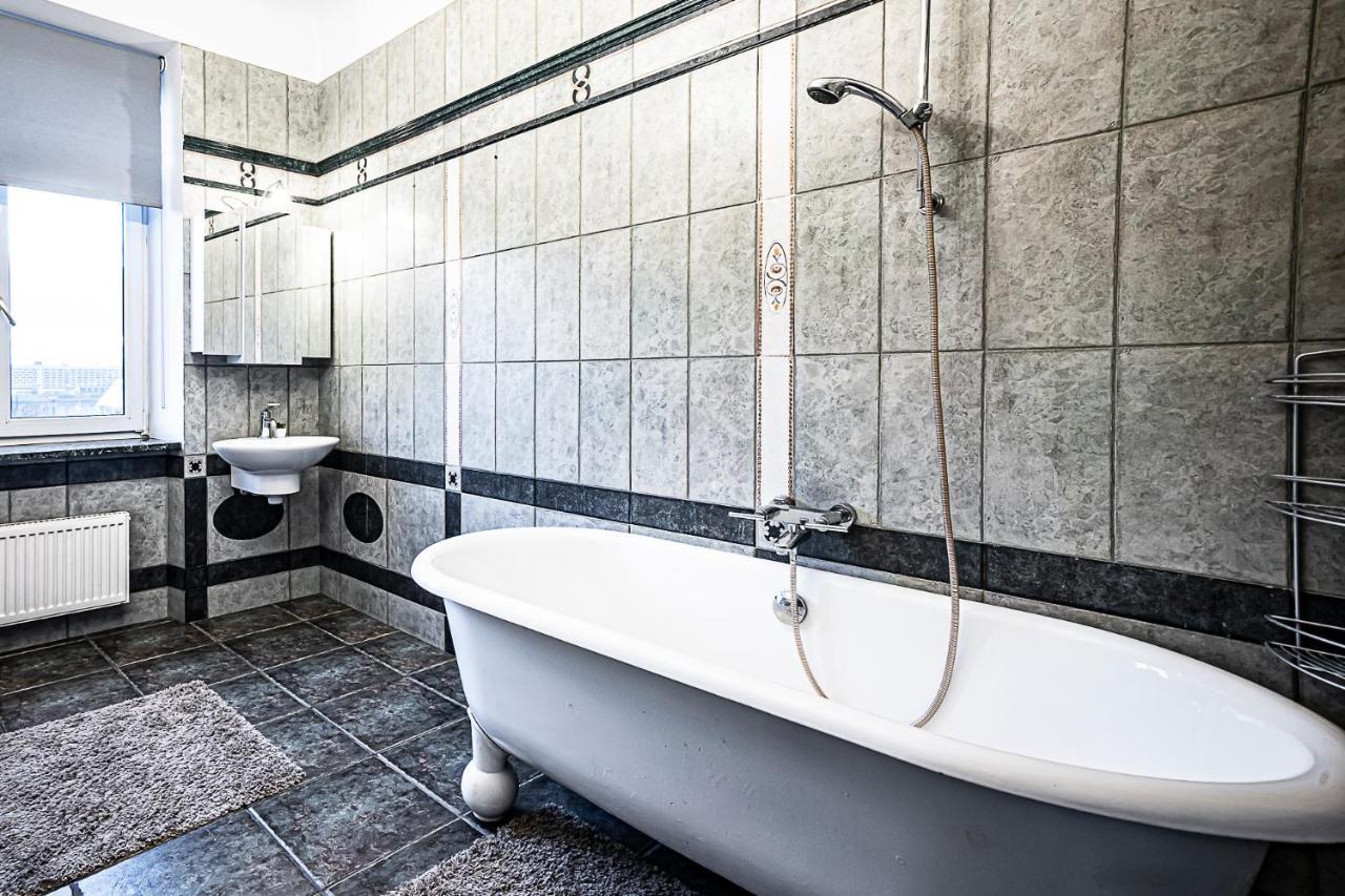 New Winwinstay Residence In Heart Of Old Town Riga Esterno foto