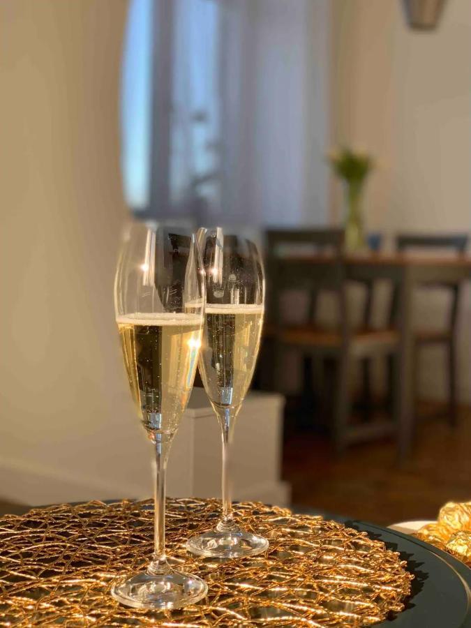 New Winwinstay Residence In Heart Of Old Town Riga Esterno foto