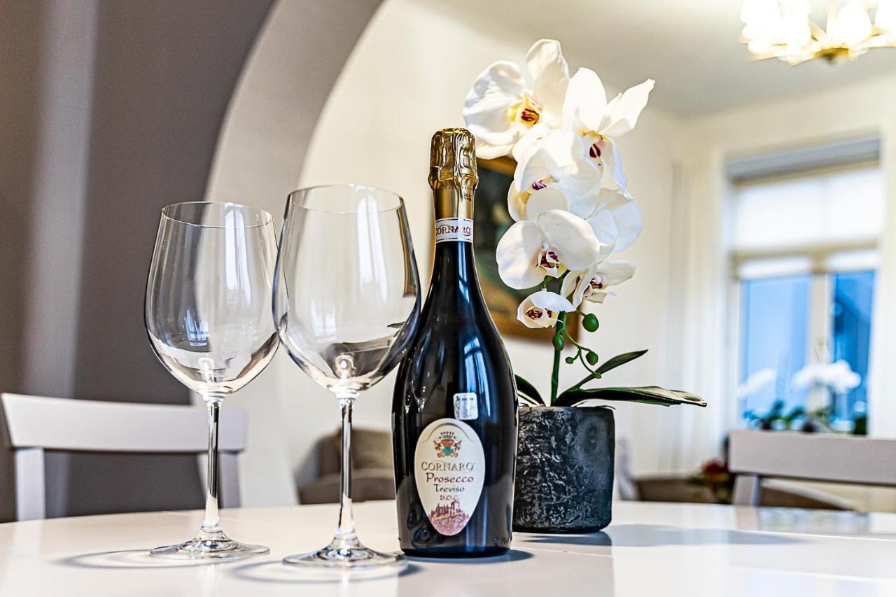New Winwinstay Residence In Heart Of Old Town Riga Esterno foto